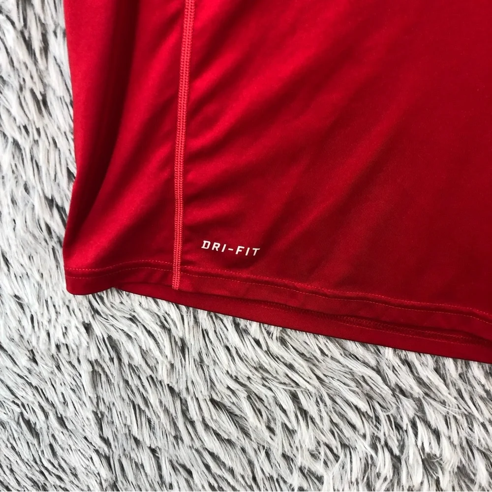 Nike Shirt Mens XL Dri Fit Sleeveless Athletic Red Logo Workout